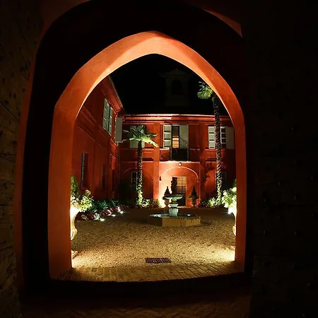Курортный комплекс Relais Unico Castel Rosso Кераско