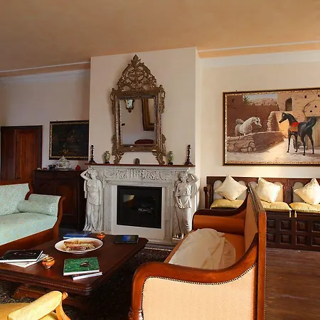 Relais Unico Castel Rosso Курортный комплекс Кераско