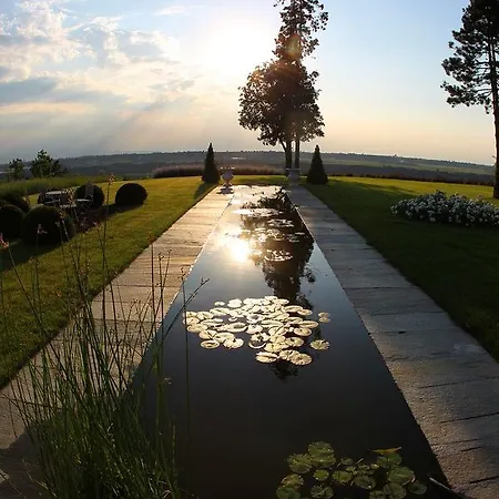Relais Unico Castel Rosso Курортный комплекс 5*
