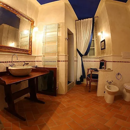Курортный комплекс Relais Unico Castel Rosso Кераско